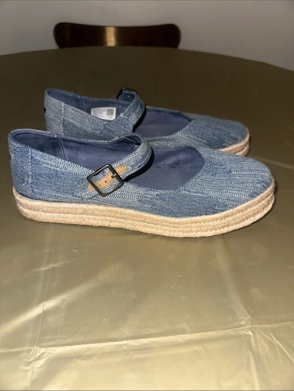 Toms Women’s Carolina Blue Denim Mary Jane Espadrille